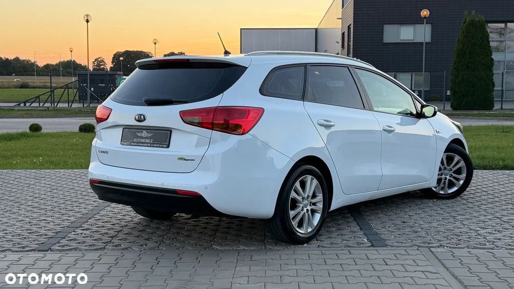 Kia Ceed - 3