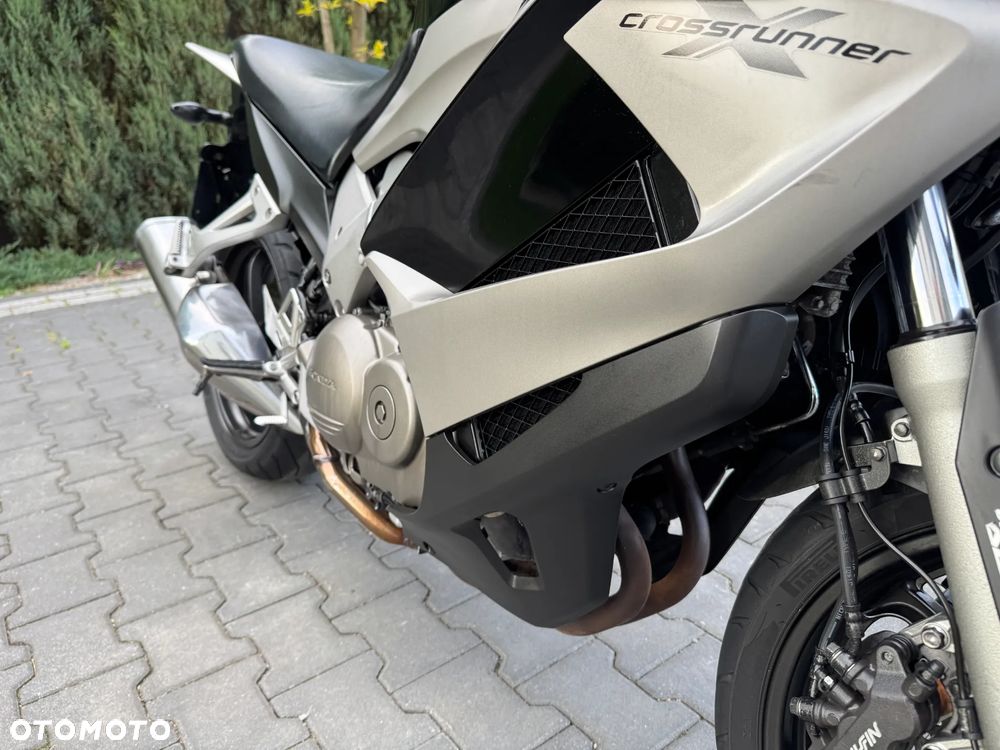 Honda VFR - 30