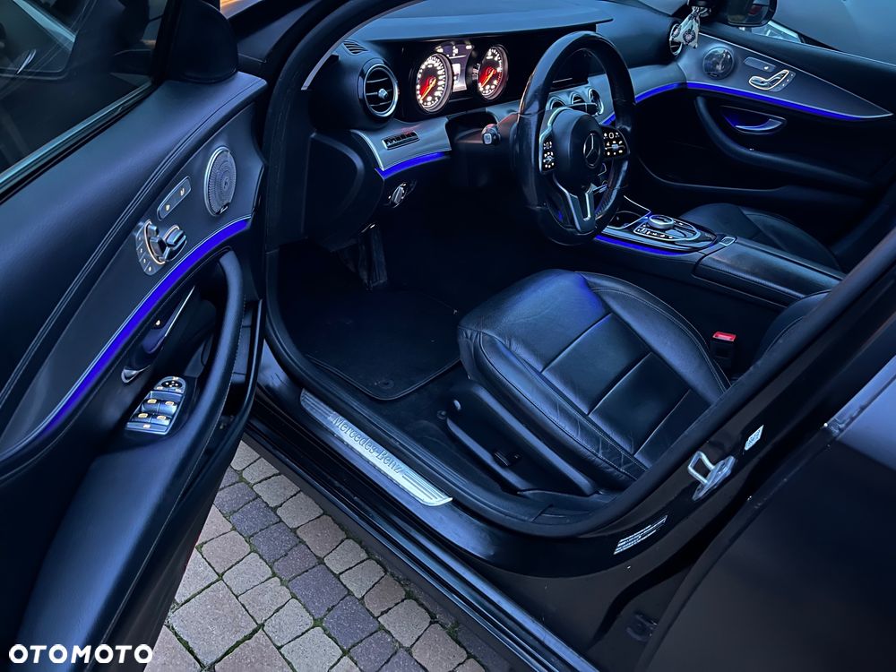 Mercedes-Benz Klasa E 220 d 9G-TRONIC Avantgarde - 10