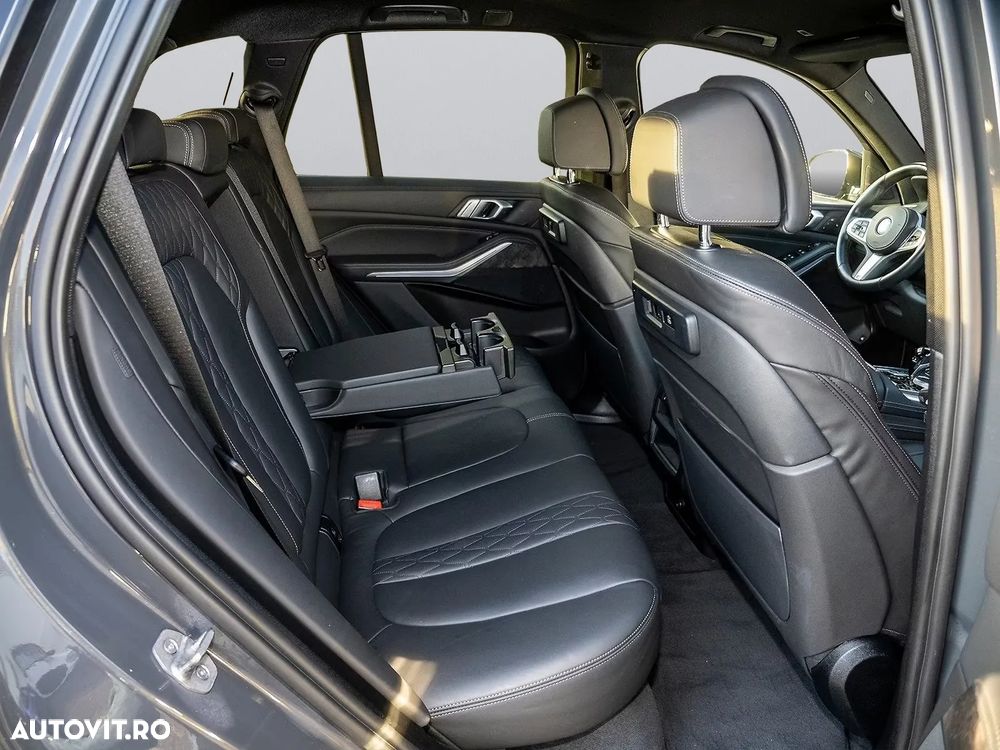BMW X5 xDrive45e - 16