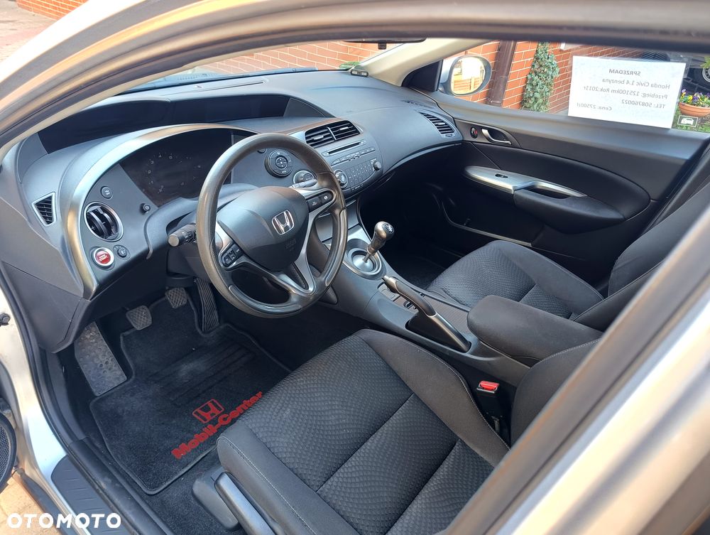 Honda Civic 1.4 i-VTEC - 13