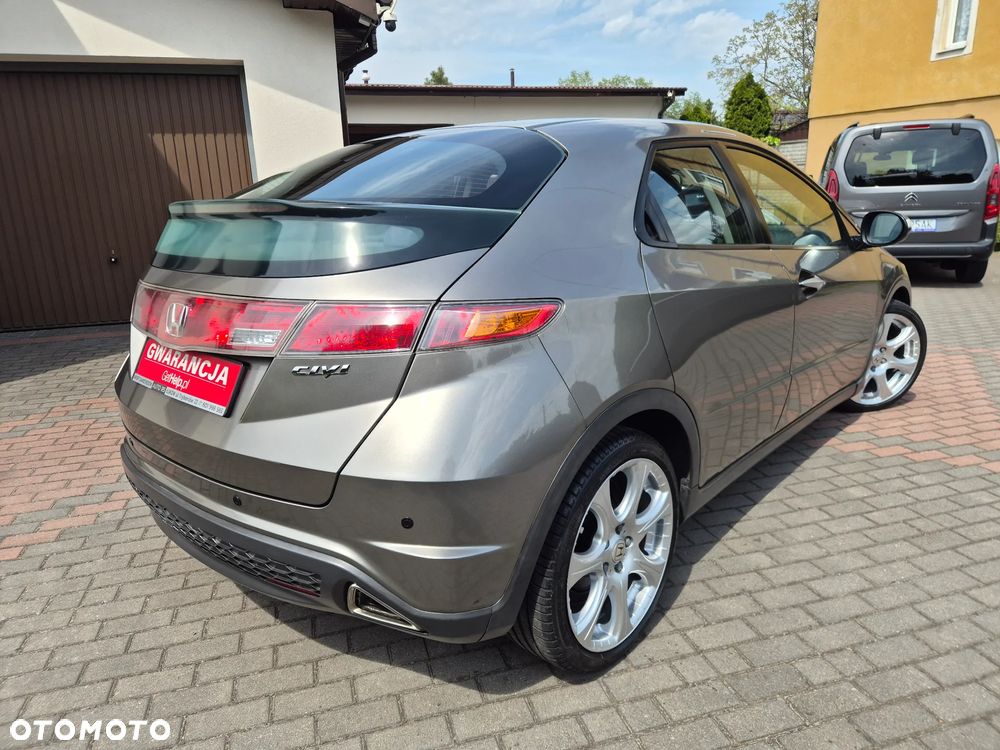 Honda Civic 1.8i-VTEC Executive - 8