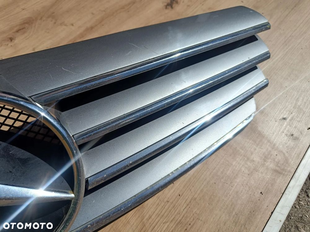 MERCEDES W209 CLK GRILL ATRAPA PRZEDNIA PRZÓD ELEGANCE - 9