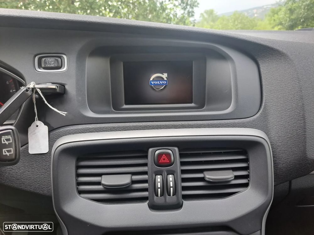 Volvo V40 1.6 D2 Eco Kinetic - 24