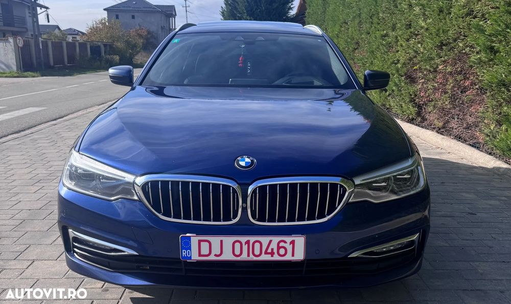 BMW Seria 5 530d xDrive Touring Aut. Luxury Line - 1