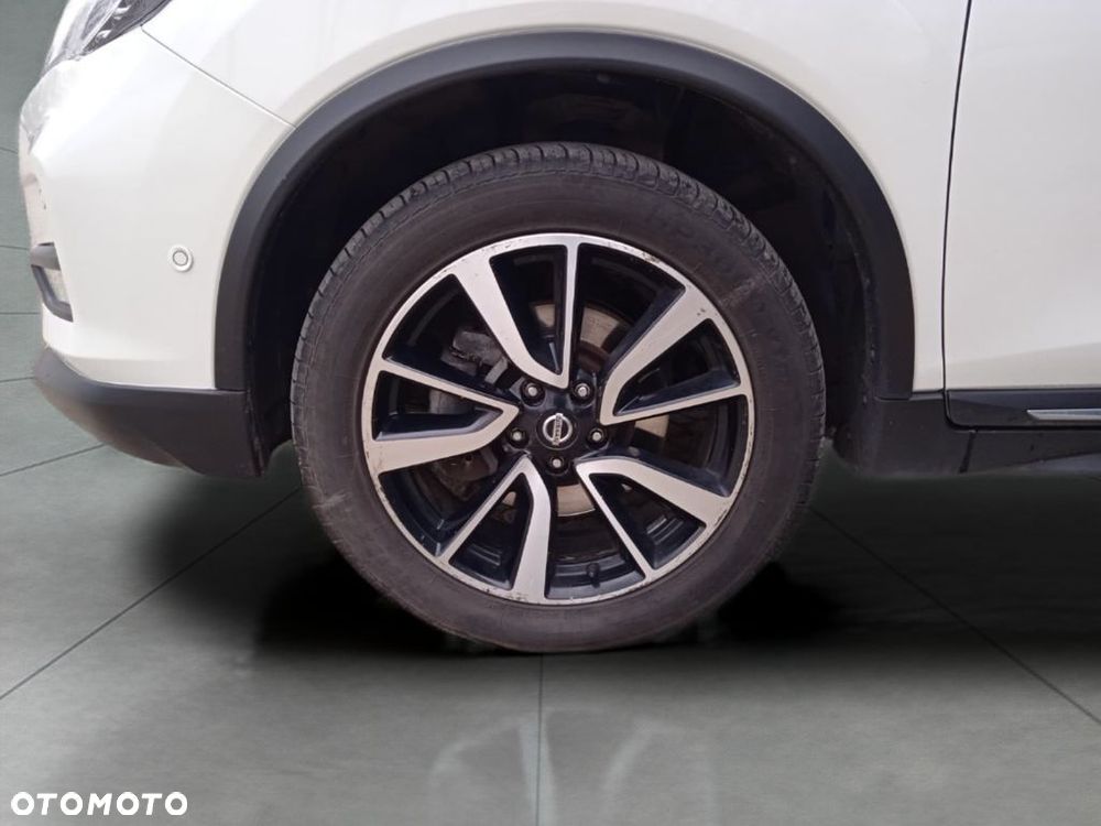Nissan X-Trail 2.0 dCi Tekna 4WD Xtronic - 11