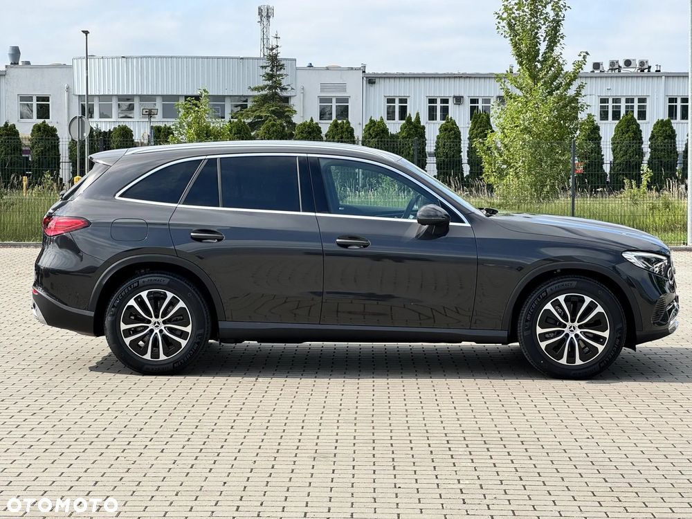 Mercedes-Benz GLC 200 d mHEV 4-Matic Avantgarde - 7