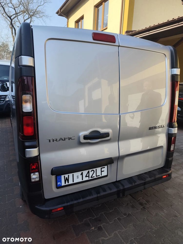 Renault Trafic DCI - 115KM 2,7/3T - 8