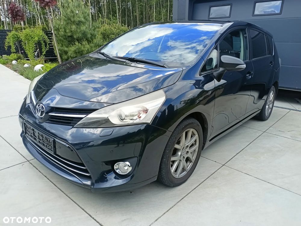 Toyota Verso 1.6 D-4D 5-Sitzer Start/Stop Skyview Edition - 4