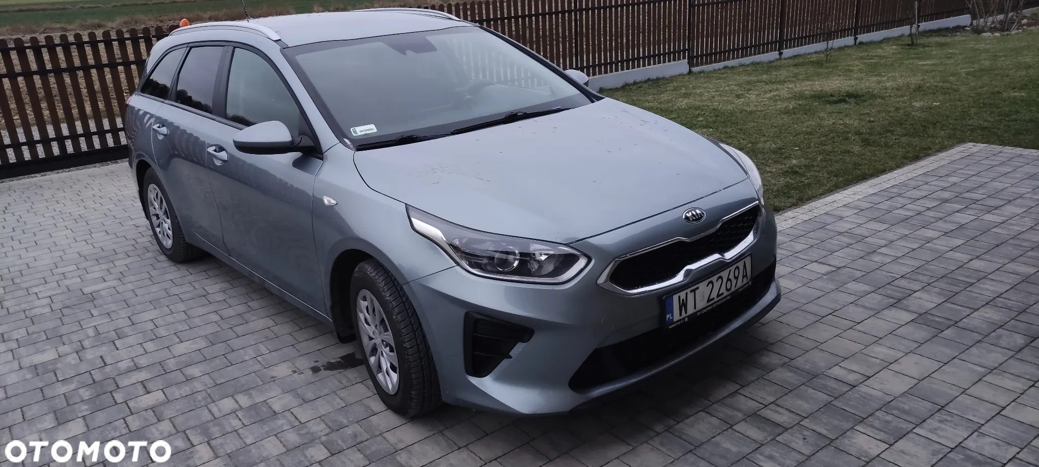 Kia Ceed 1.6 CRDi SCR M - 6