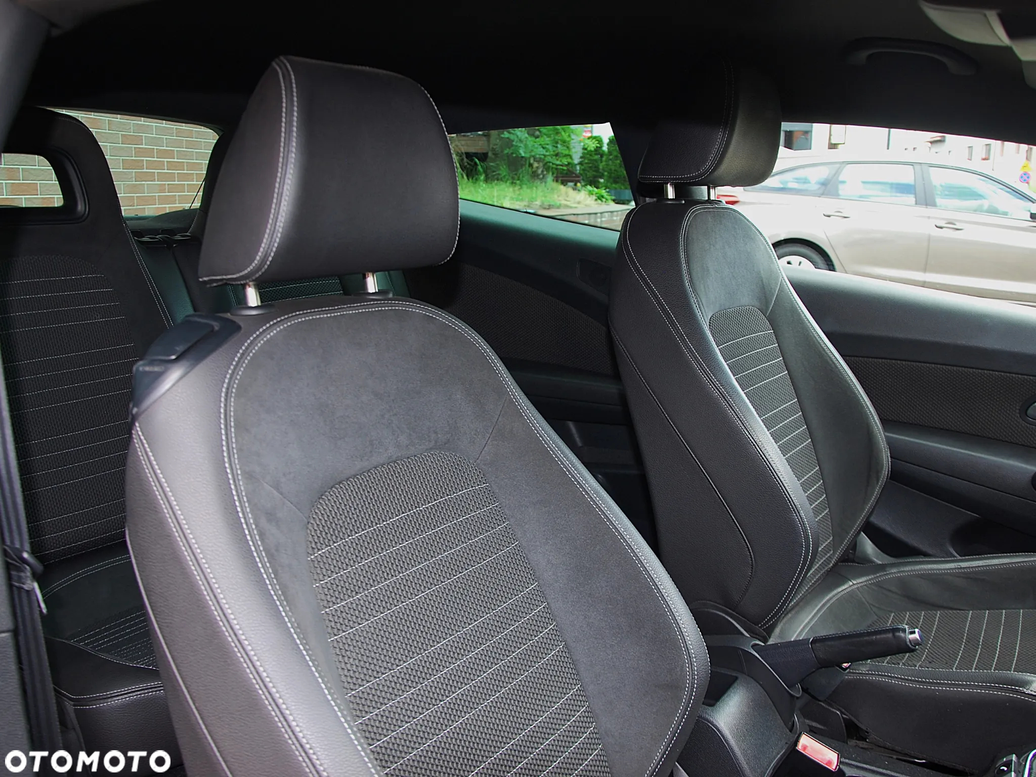 Volkswagen Scirocco 1.4 TSI Match - 27