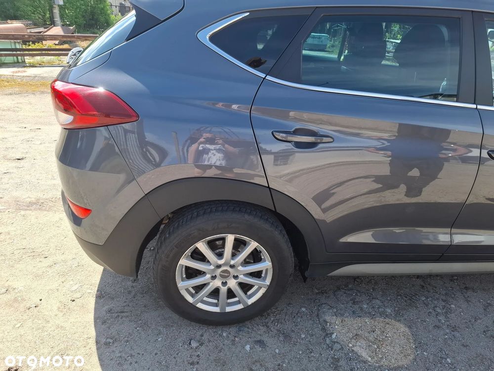 Hyundai Tucson 2.0 CRDI 4WD Automatik Style - 9