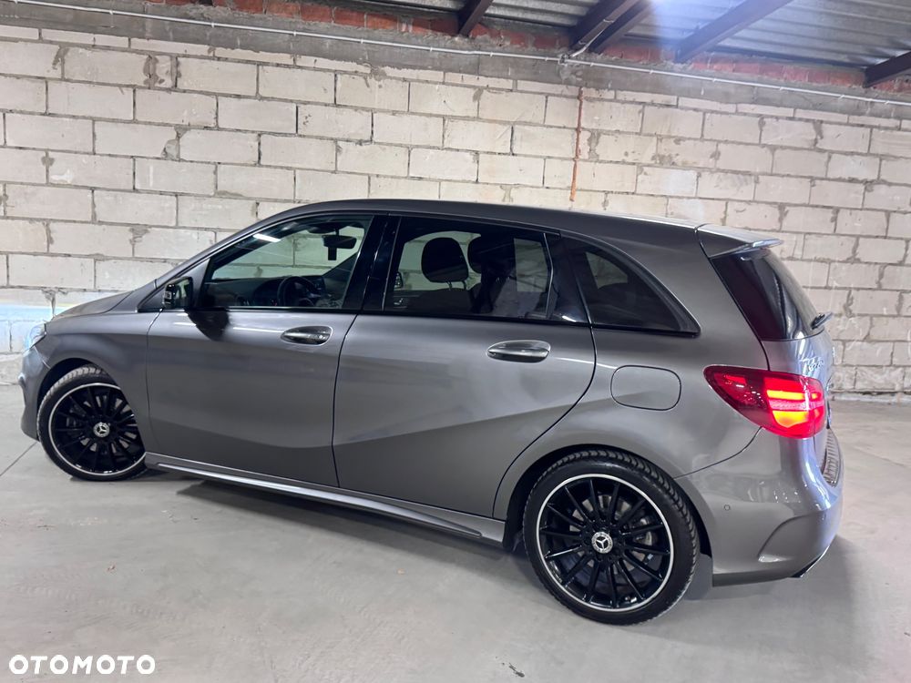 Mercedes-Benz Klasa B 220 (CDI) d 4Matic 7G-DCT AMG Line - 18