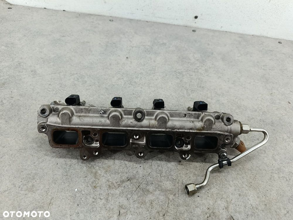 LISTWA WTRYSKOWA BENZYNA VW GOLF PLUS I GK284AHBDE 1.4 TSI - 3