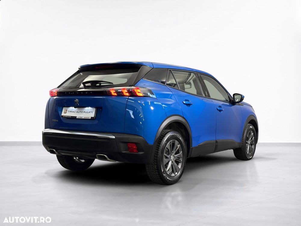 Peugeot 2008 - 6