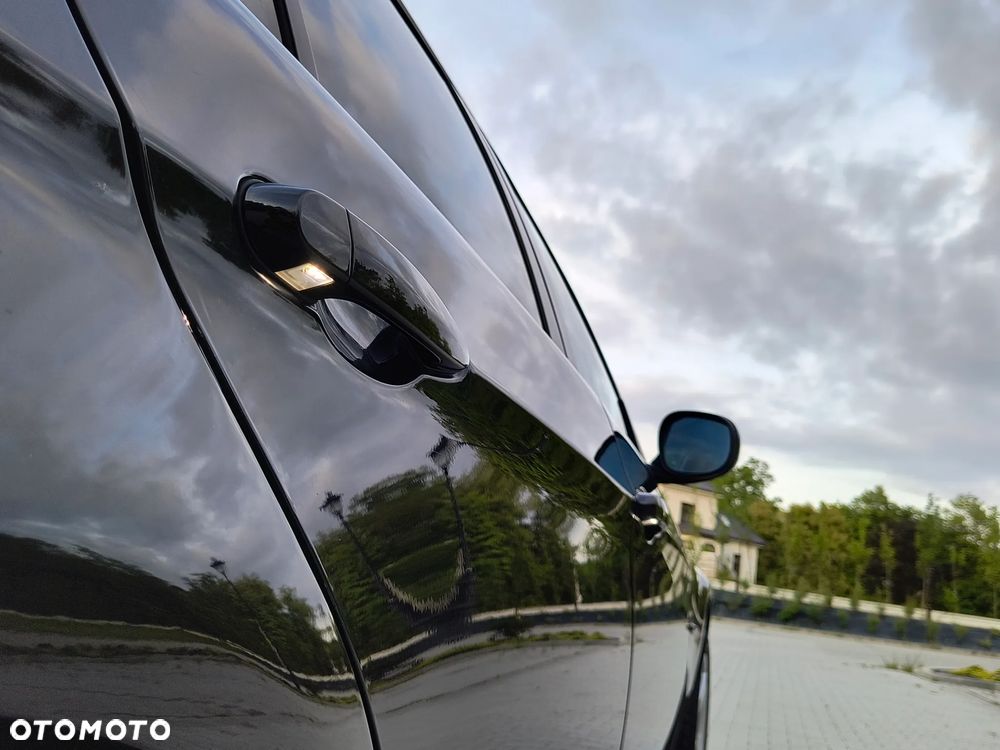 BMW Seria 3 320d - 15