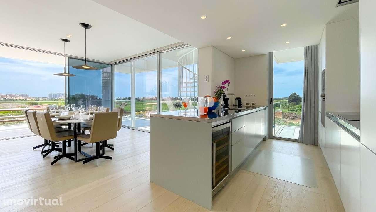 Penthouse T4 com Rooftop Privado e Vista Mar no Lakes 24, Vilamoura - Grande imagem: 3/35