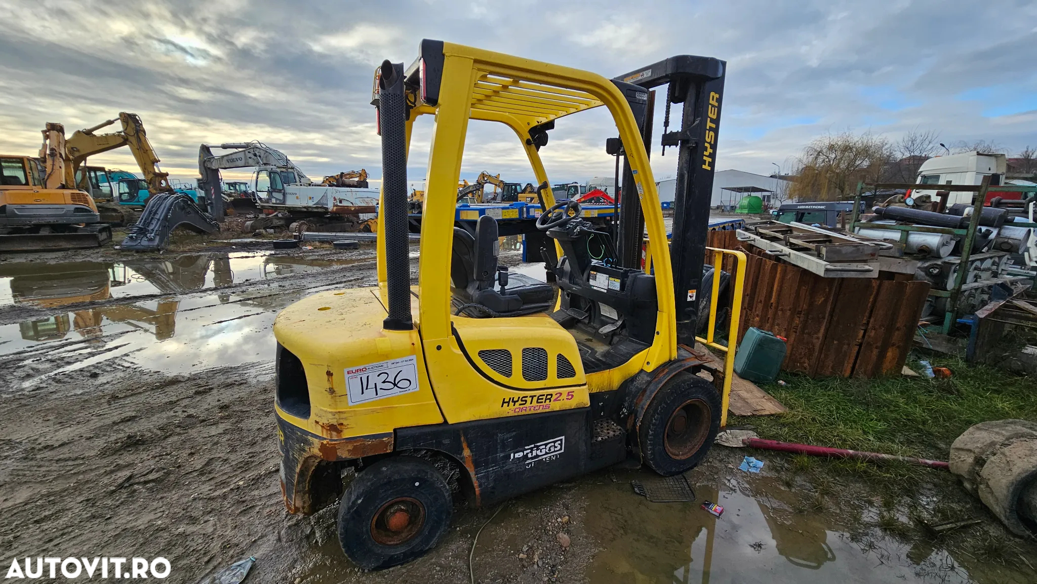 Hyster Stivuitor Diesel 4X4 - 2