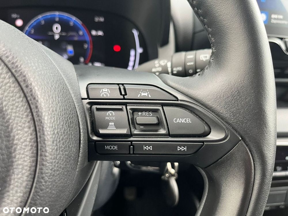 Toyota Yaris Hybrid 1.5 Style - 25