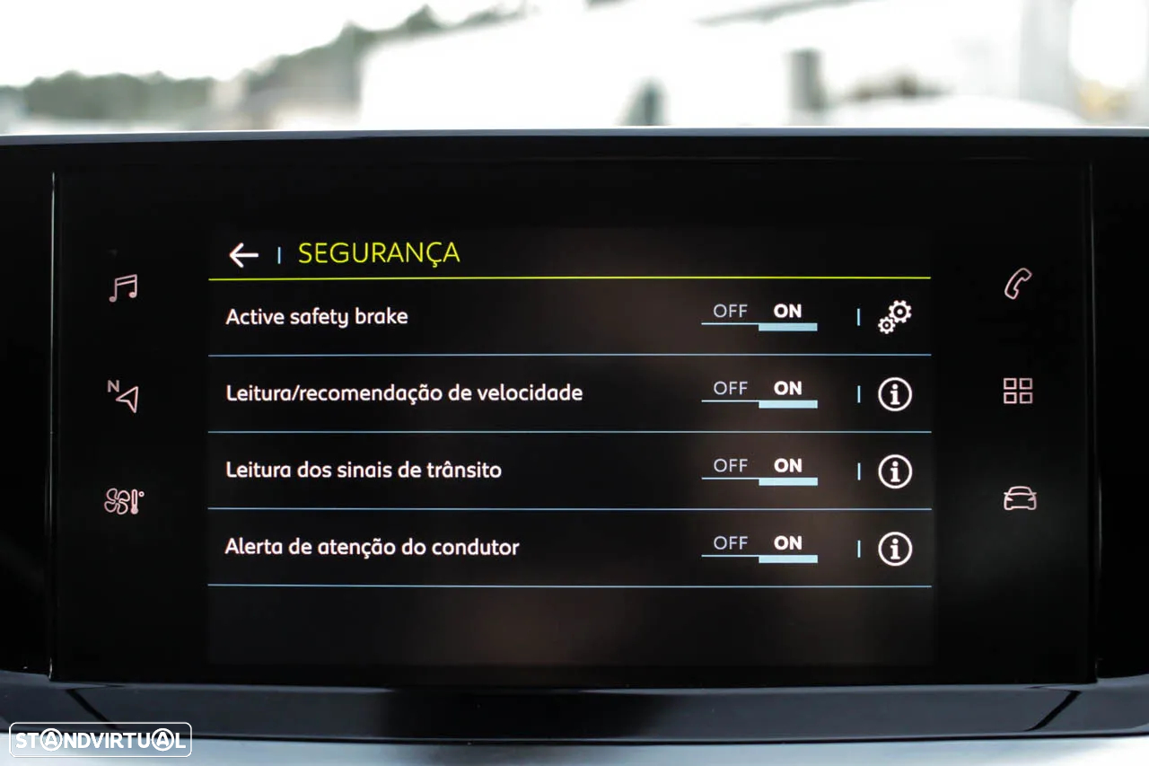 Peugeot e-208 50 kWh Active Pack - 29