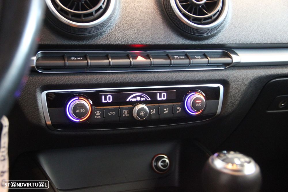 Audi A3 Cabrio 2.0 TDi - 7
