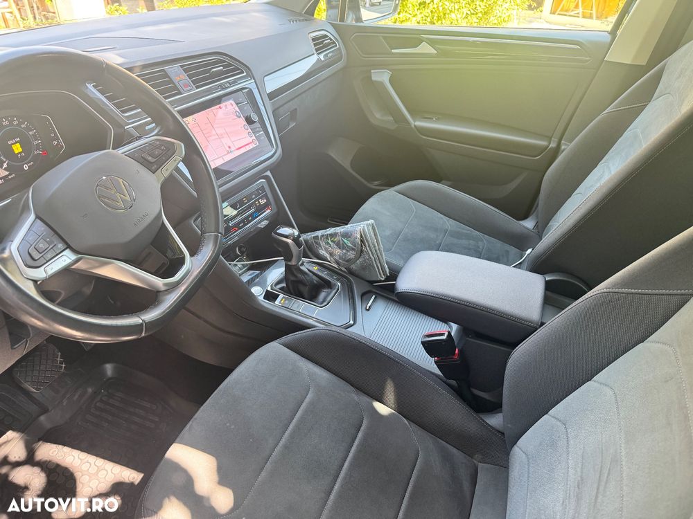 Volkswagen Tiguan - 8