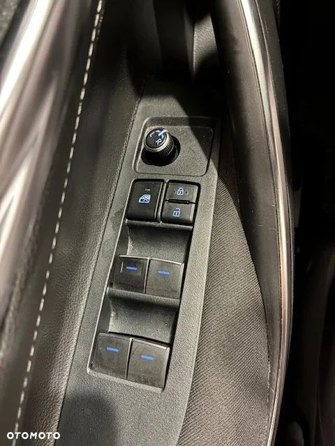 Toyota Corolla 1.2 T Comfort - 28