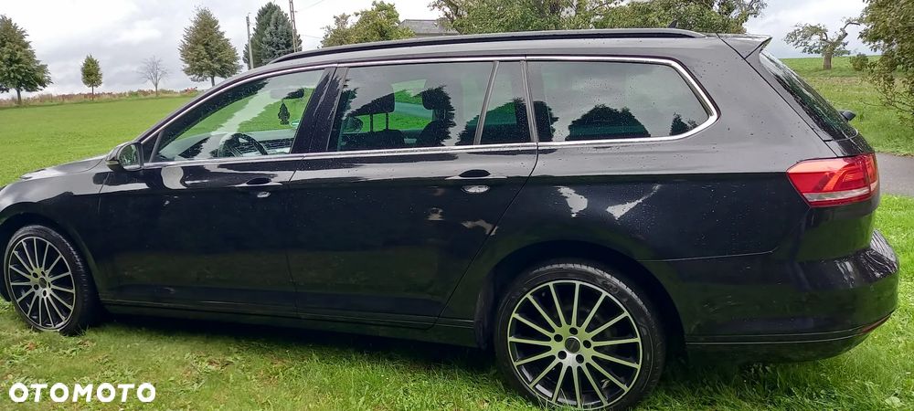 Volkswagen Passat - 2