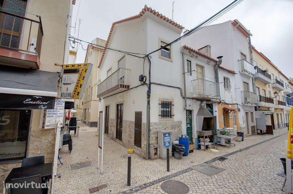 Prédio - Apartamento + Espaço Comercial - Centro Histórico da Nazaré - Grande imagem: 2/27