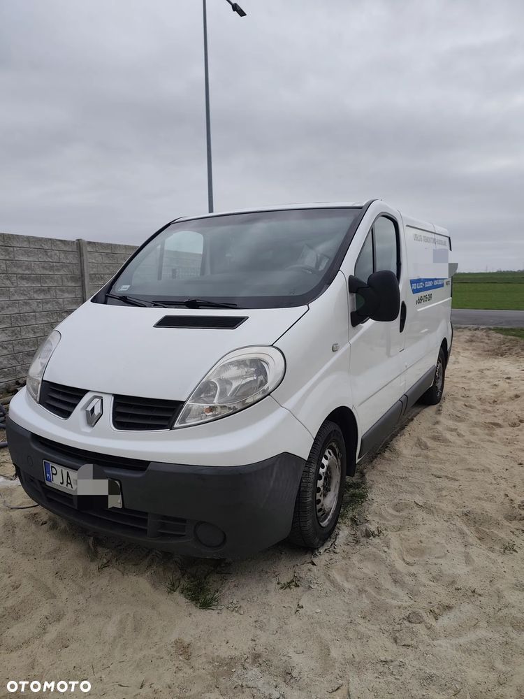 Renault Trafic - 1
