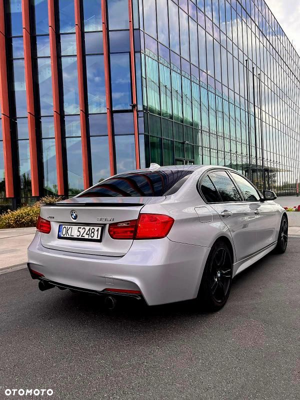 BMW Seria 3 335i xDrive M Sport - 3