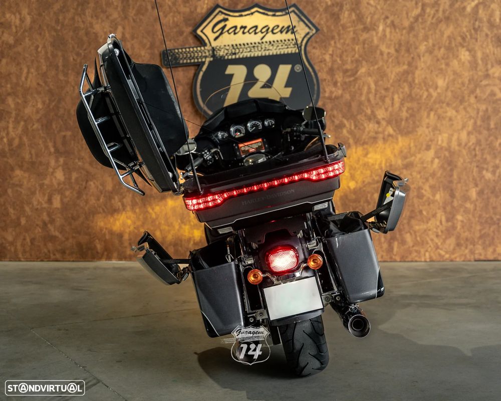 Harley-Davidson Ultra Limited Edition - 36