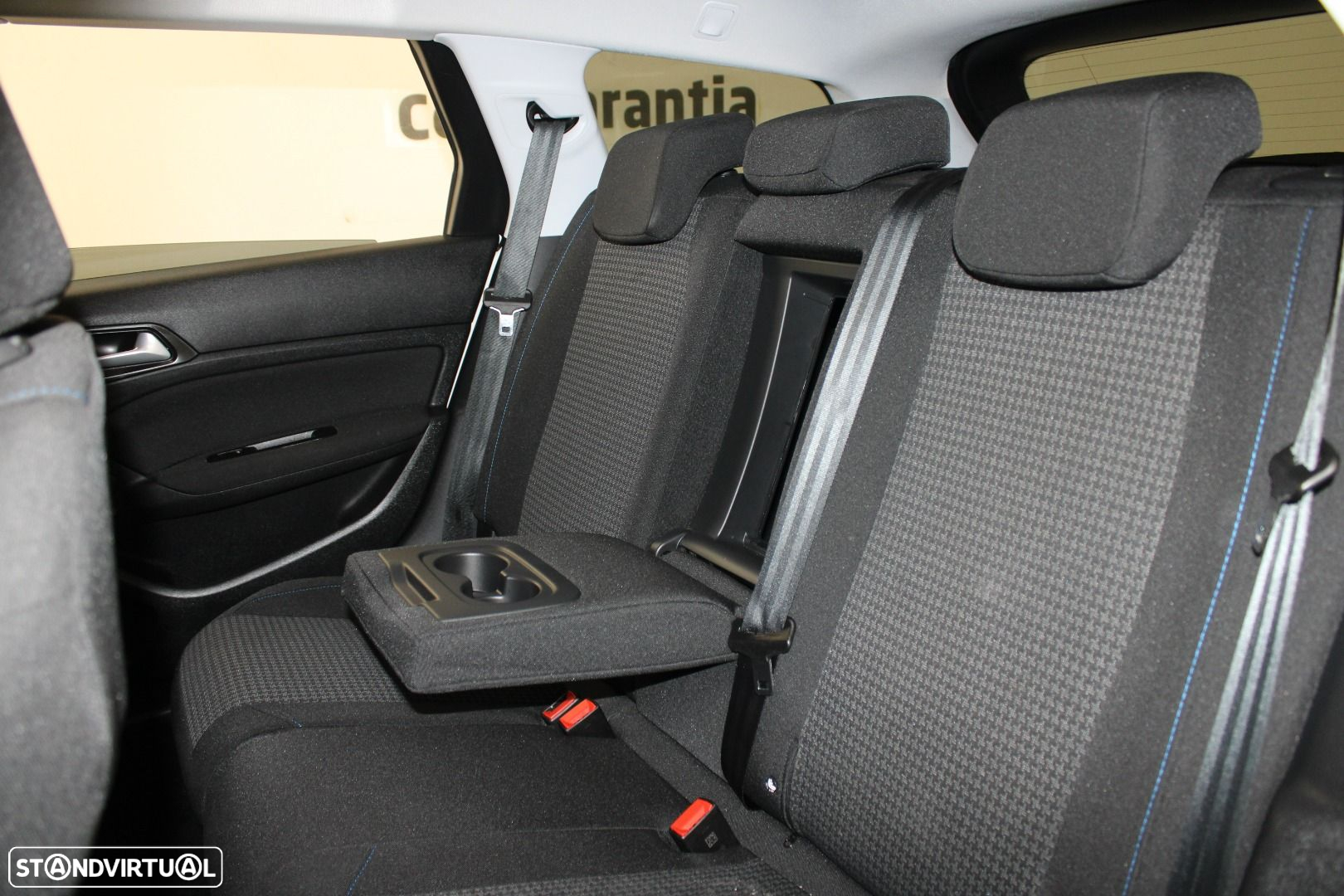 Peugeot 308 SW 1.5 BlueHDi Style - 28