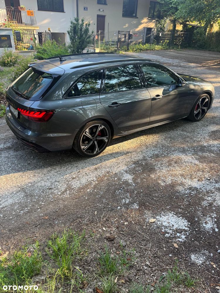 Audi A4 Avant - 4