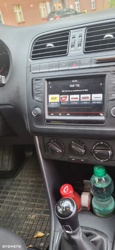 Volkswagen Polo 1.4 TDI (Blue Motion Technology) Comfortline - 19