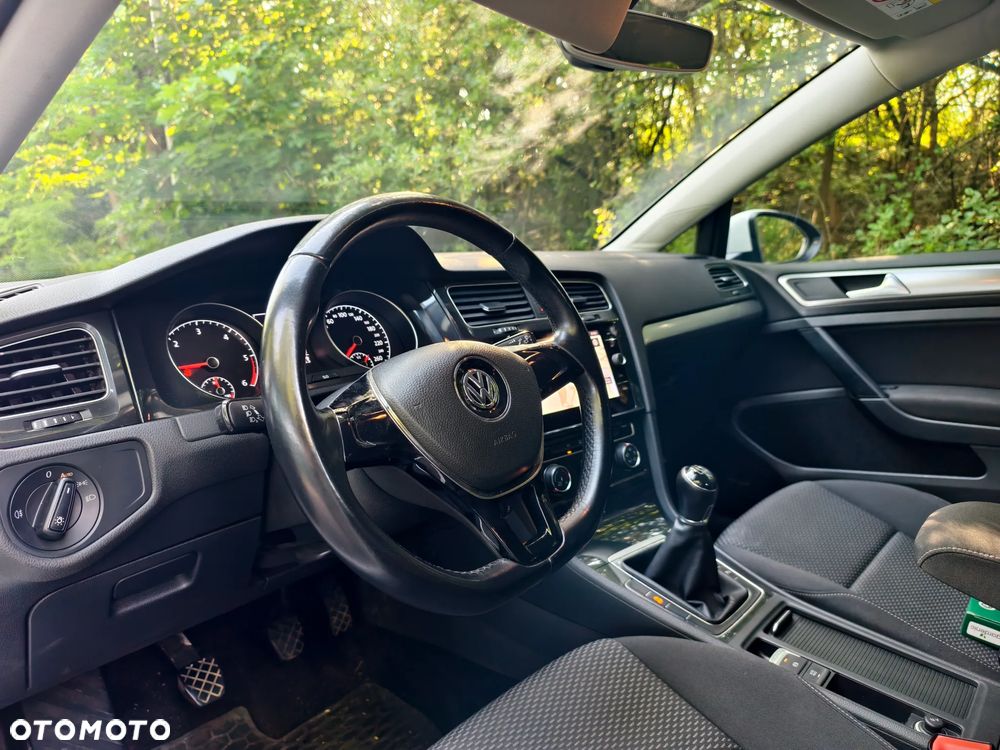 Volkswagen Golf 1.6 TDI BMT Trendline - 11