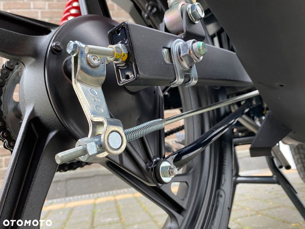 Honda CBF - 30