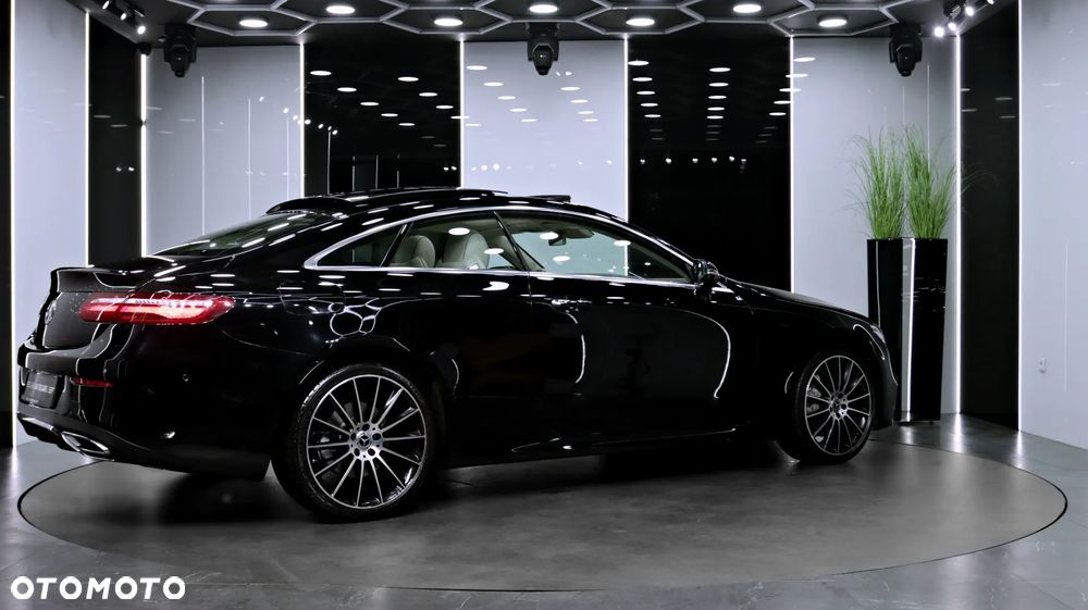 Mercedes-Benz Klasa E - 10