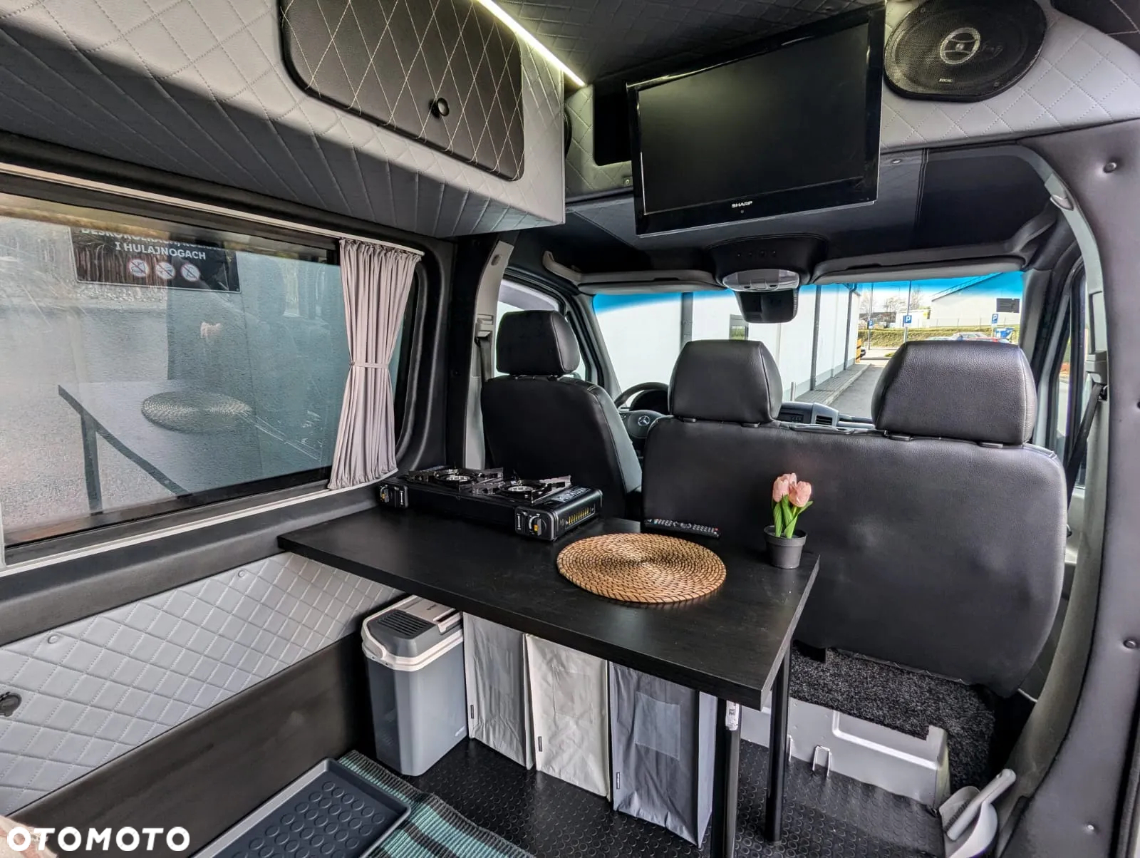 Mercedes-Benz Sprinter - 15