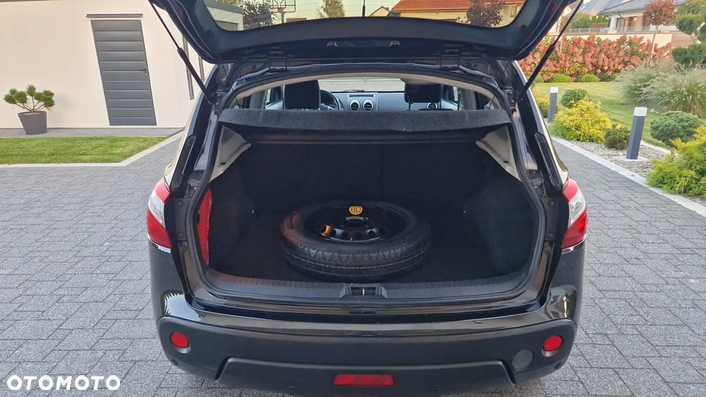 Nissan Qashqai 1.6 visia - 25