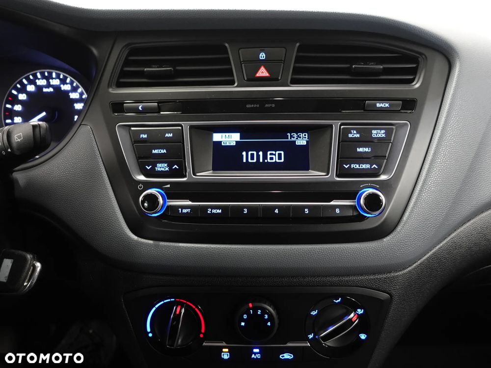 Hyundai i20 1.2 Classic - 31