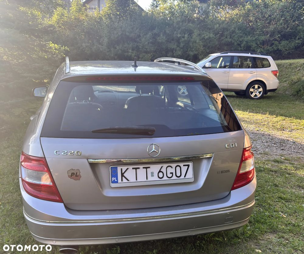 Mercedes-Benz Klasa C 220 CDI DPF Automatik Elegance - 4