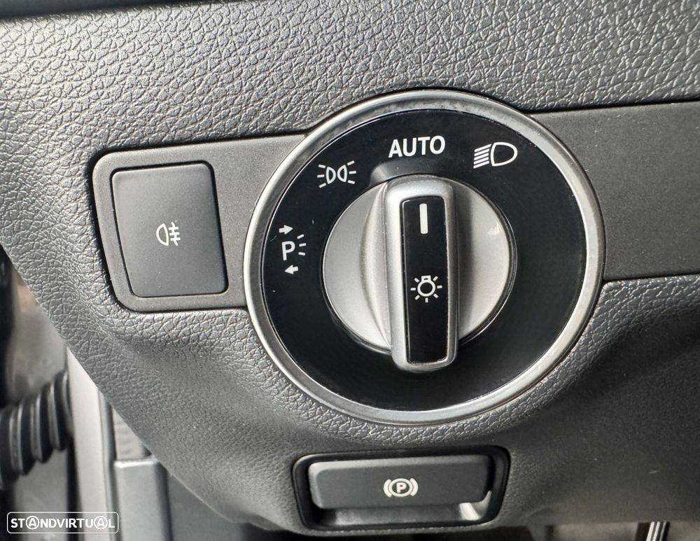 Mercedes-Benz GLA 180 d AMG Line Aut. - 13