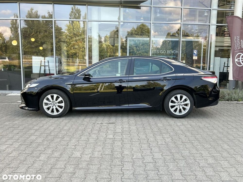 Toyota Camry 2.5 Hybrid Comfort CVT - 2
