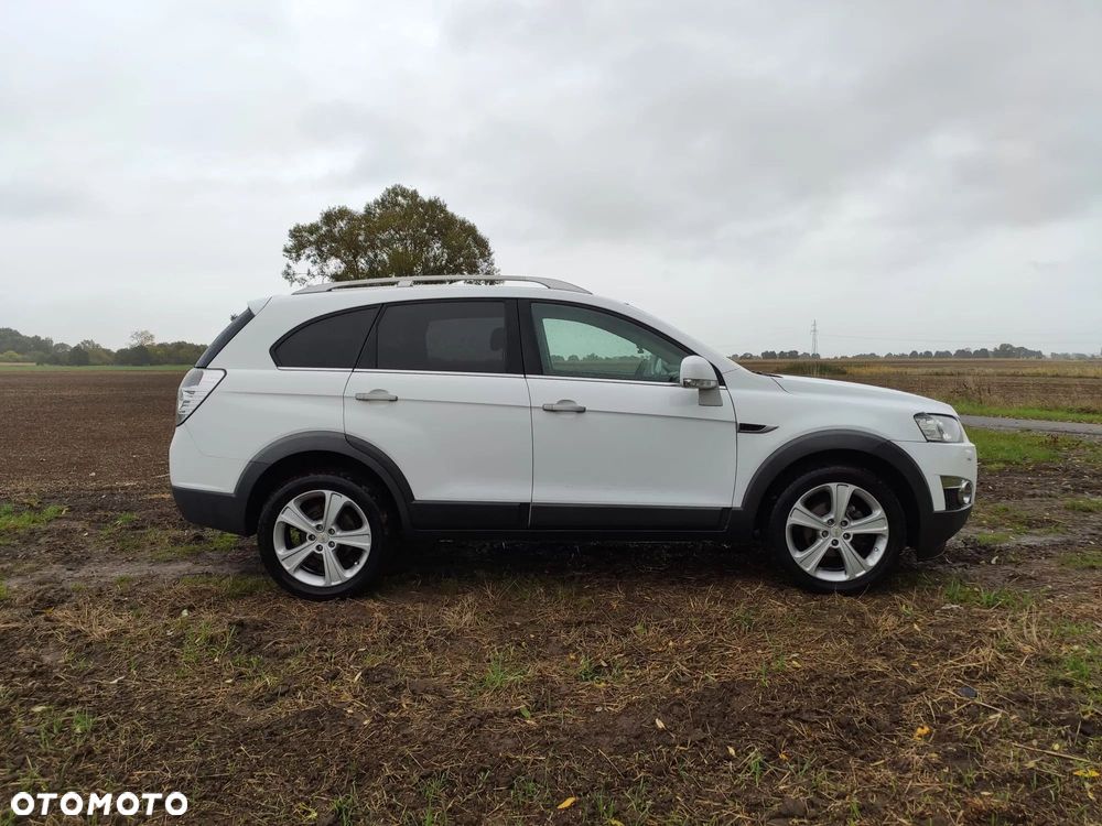 Chevrolet Captiva 2.2 4WD Automatik LTZ - 3