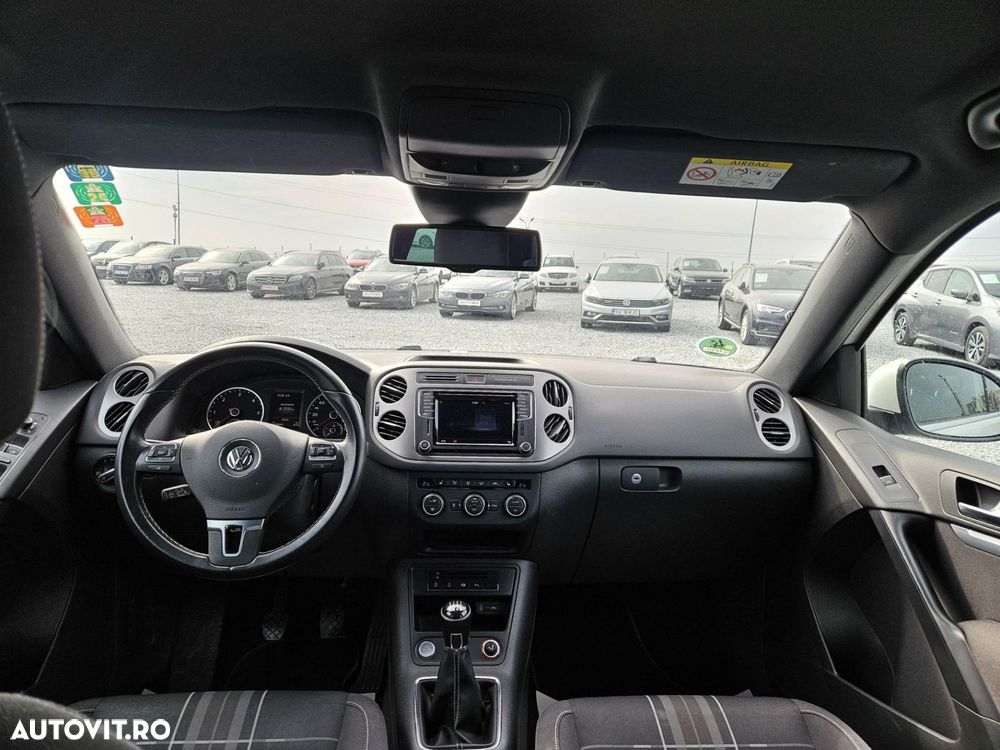 Volkswagen Tiguan - 9
