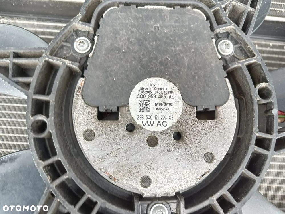Chłodnice Wentylator 1.6 TDI Skoda Octavia 3 Seat Leon Audi A3 VW Golf 5Q0121203CS - 9