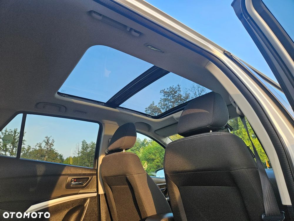 Suzuki SX4 S-Cross 1.6 DDiS Premium Plus 4WD - 37