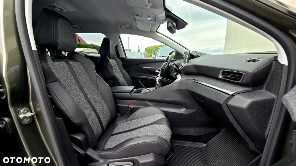 Peugeot 5008 PureTech 130 Stop & Start Allure - 29