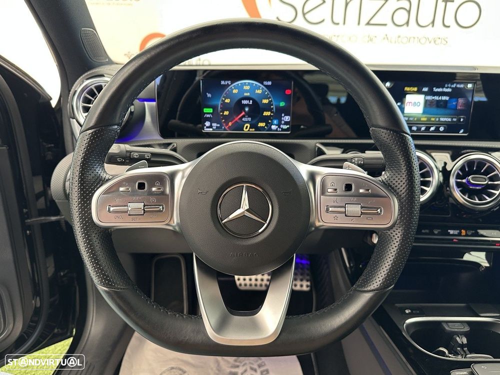Mercedes-Benz A 250 e 8G-DCT AMG Line - 17